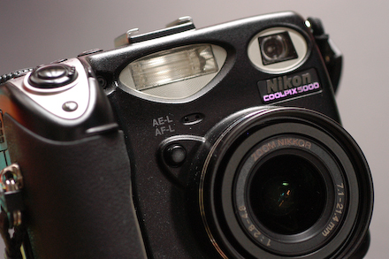 coolpix5000-1.jpg